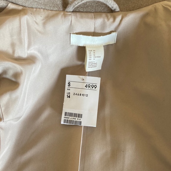 NWT H&M Beige Double Breasted Coat - Picture 4 of 7